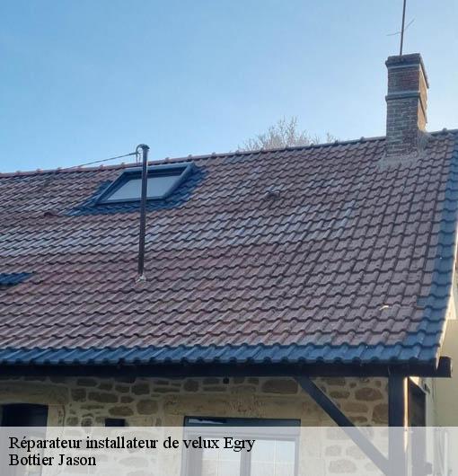 Réparateur installateur de velux  egry-45340 Bottier Jason